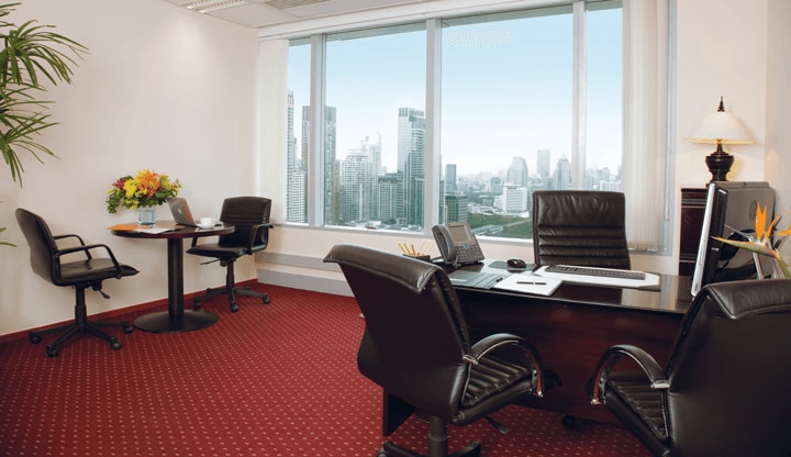 centralworld-office-with-view-720x416.png
